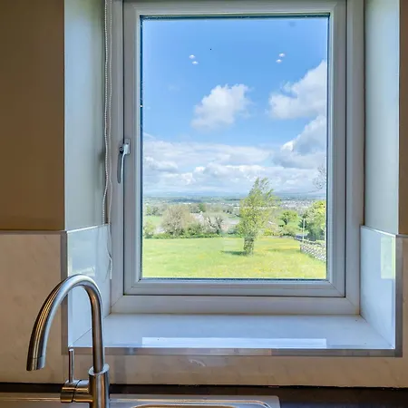 2 Bed In 82857 Holiday home Bentham